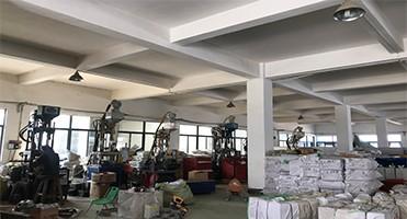 Spazzola di pulizia di nylon del pannello solare del filamento con acqua Fed Pipe 5